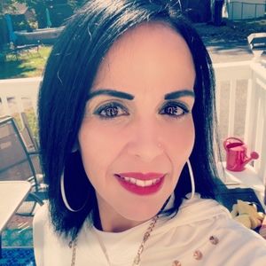 Meet your Posher, Posh